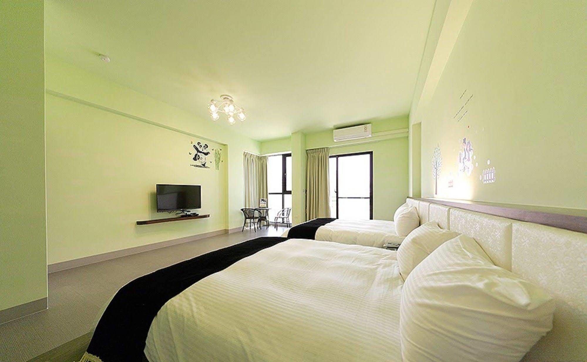 Mirage Bed & Breakfast Magong Exterior photo