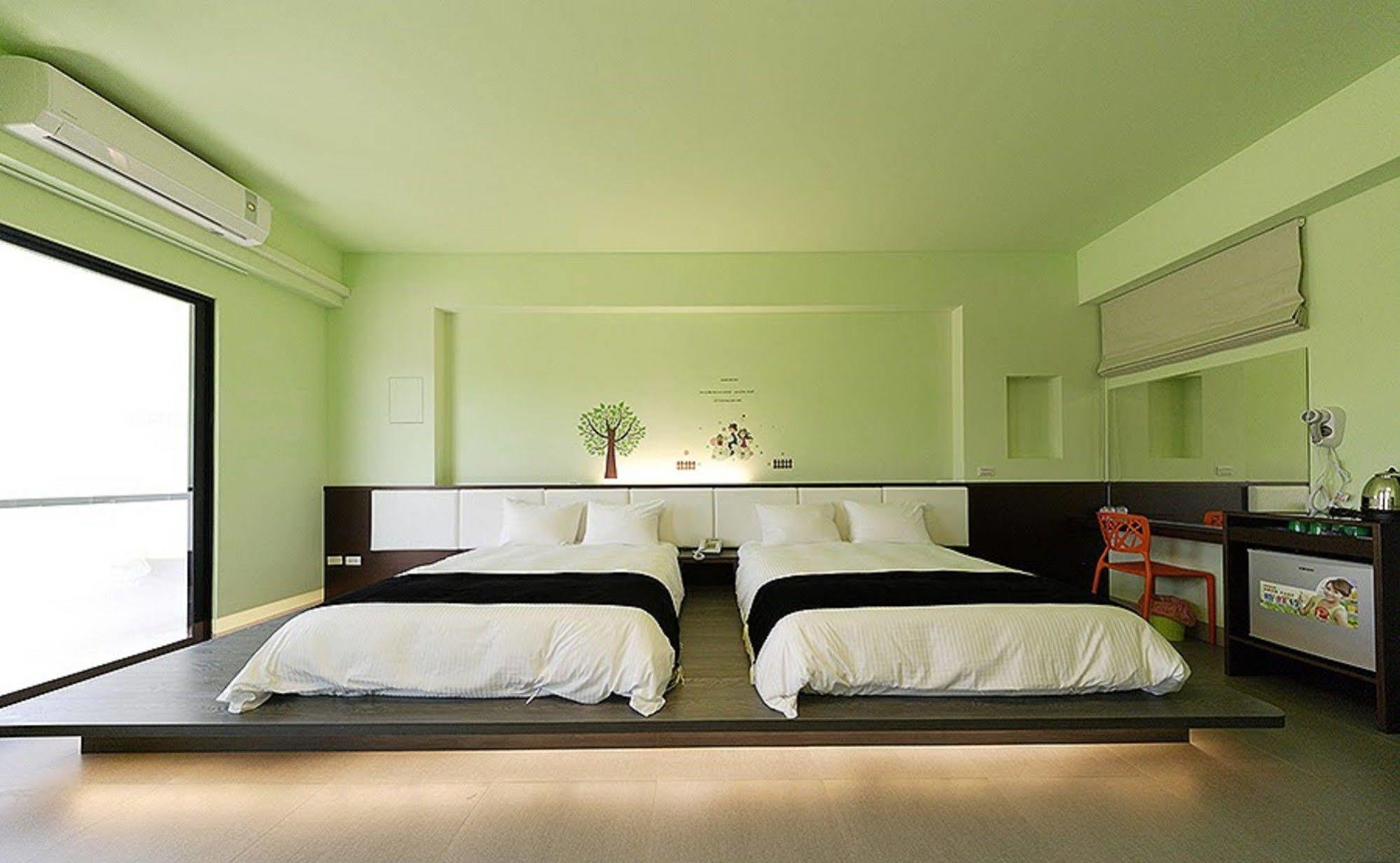 Mirage Bed & Breakfast Magong Exterior photo